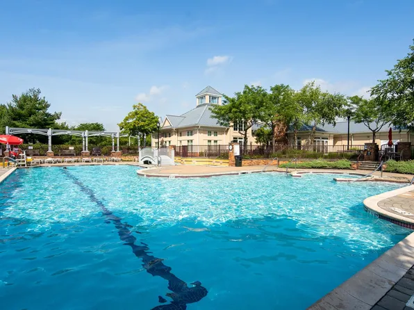 208 Shearwater Ct West image 34 of 44