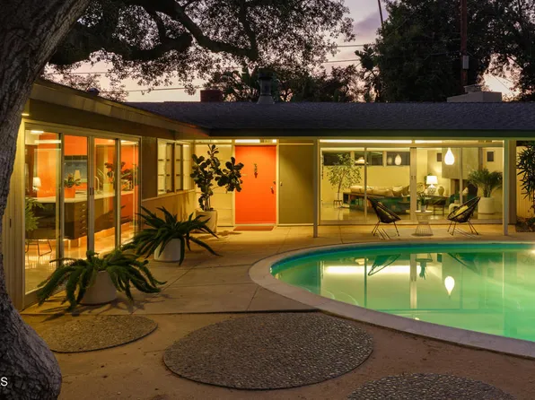 2065 Canyon Close Rd, Pasadena, CA 91107