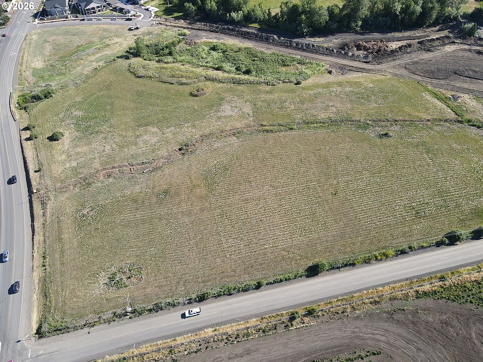 1st image of N Phoenix Rd