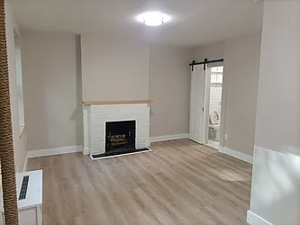 Rented by Marc Alloul, LREB