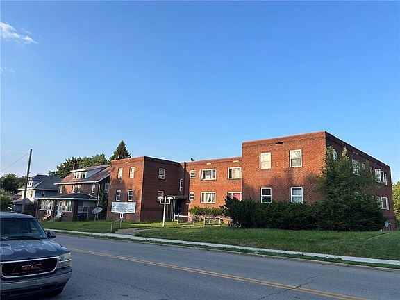 2nd image of 287-301 Stambaugh Ave