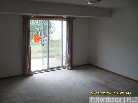 4th image of 1572 Chartreux Ave