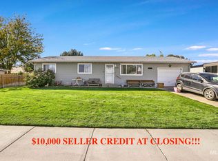 1045 Utah St, Gooding, ID 83330