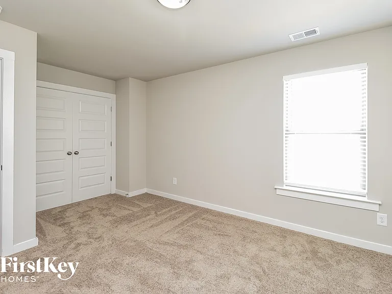 320 Ridge View Cir — Photo 10
