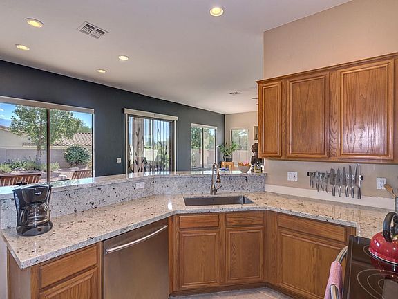 3rd image of 13716 N Carlynn Cliff Dr