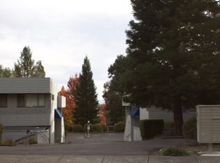 105 Virginia Ave APT 10, Sebastopol, CA 95472