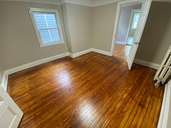 3rd image of 169 Henry St #1L
