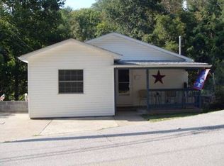 48 Walnut Ave, Wheeling, WV 26003
