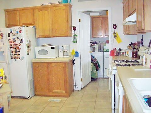 2nd image of 20843 Waalew Rd Spc C68
