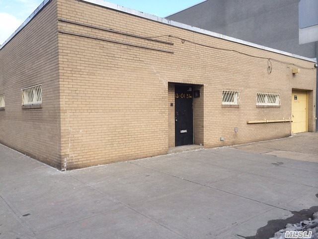 1st image of 1301 37th Ave