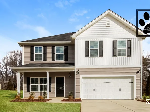 3996 Navy Pl, High Point, NC 27265