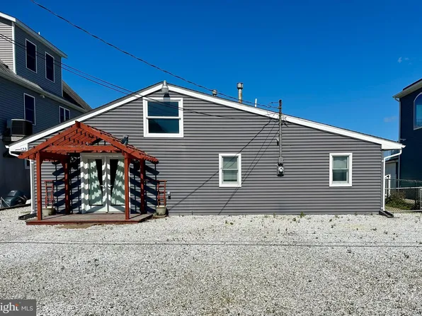 103 N Burgee Dr, Little Egg Harbor, NJ 08087