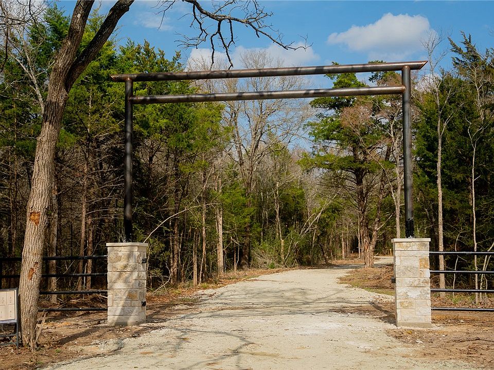 1st image of 12524 Red Hill Rd