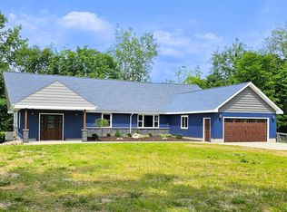 2012 Chesaning Rd, Montrose, MI 48457