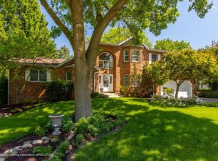 429 Whitehills Dr, East Lansing, MI 48823