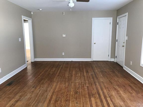 3rd image of 407 16th St E