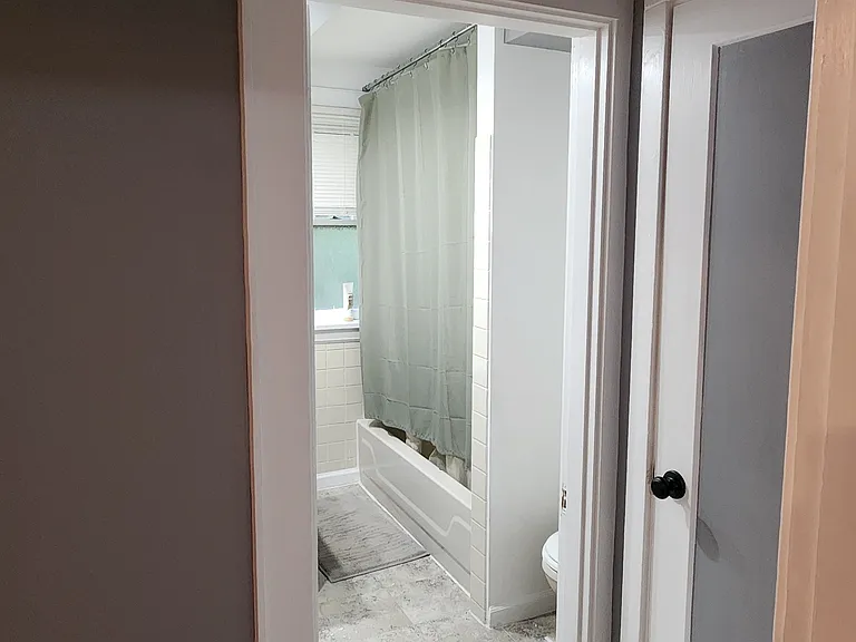 1030 Schiff Ave #2 — Photo 6