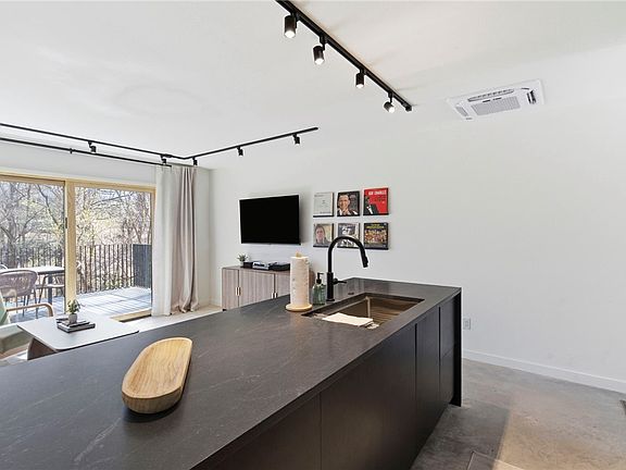 5th image of 1248 NW A St