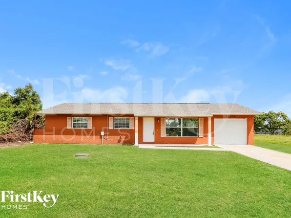 22376 New Rochelle Ave, Port Charlotte, FL 33952