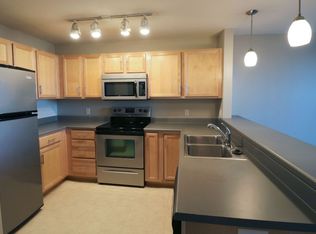 Capitol Rows, Omaha, NE 68102