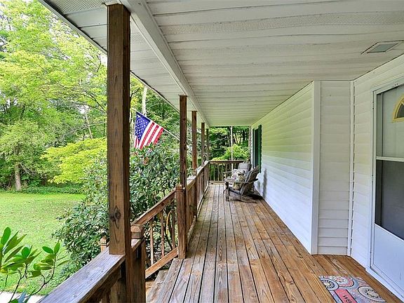 3rd image of 14195 Country River Ln