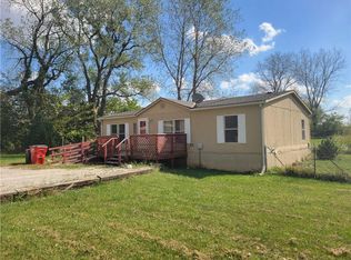 1260 Lafayette Dr, Lake Lafayette, MO 64076