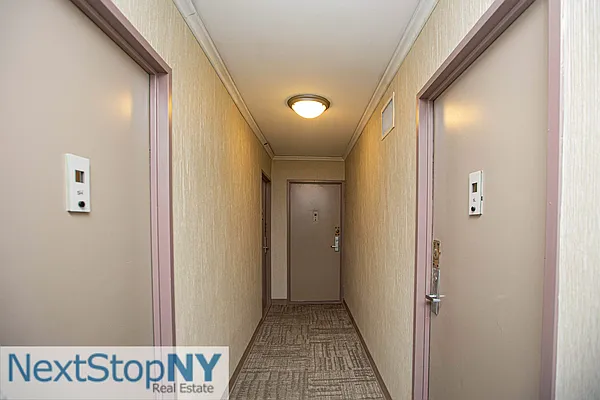 Rented by NextStopNY | media 17