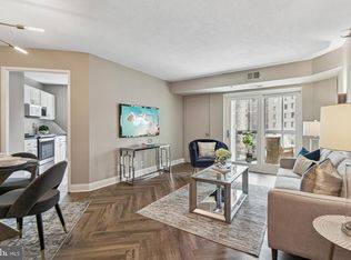 900 N Stafford St APT 1218, Arlington, VA 22203