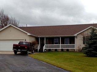 3373 Straight Rd, Fredonia, NY 14063