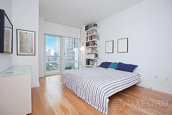 Sold by Oxford Property Group | media 3