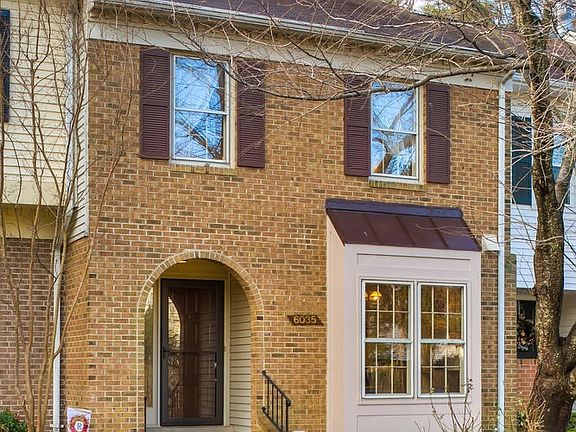 3rd image of 6035 Crown Royal Cir
