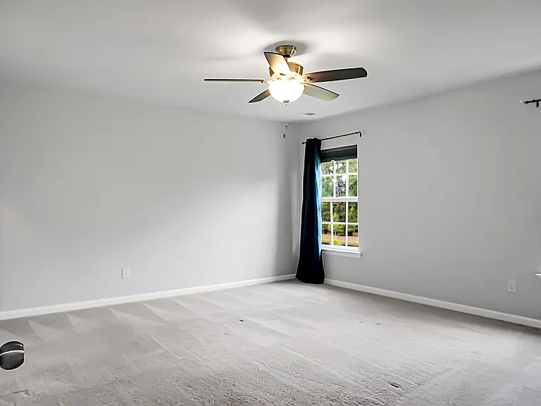 210 Daniels Creek Cir — Photo 43
