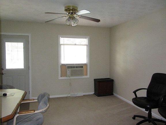 4th image of 1229 Maken Dr