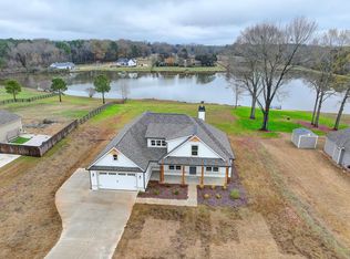 195 Alexander Lakes Dr, Eatonton, GA 31024