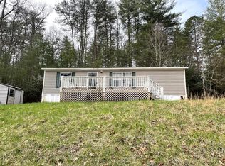 71 Haven Ln, Tiger, GA 30576