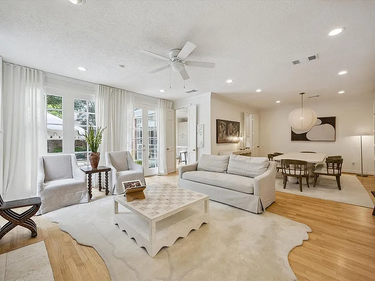 5591 Beverlyhill St — Photo 7