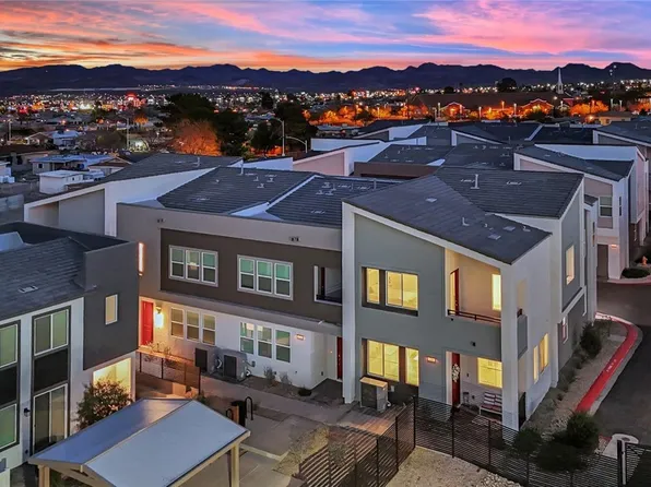 129 Laguna Commons Ln, Henderson, NV 89015