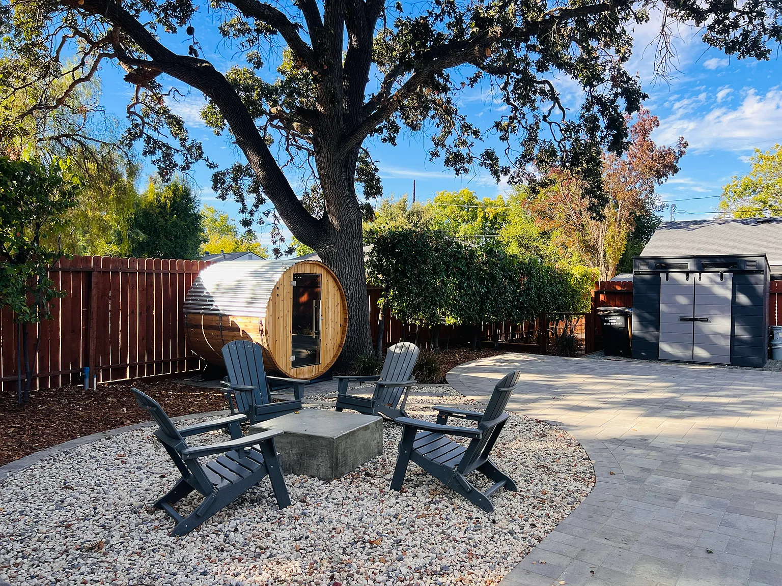 2 bed, 1000 sqft, $3,750 — Photo 3