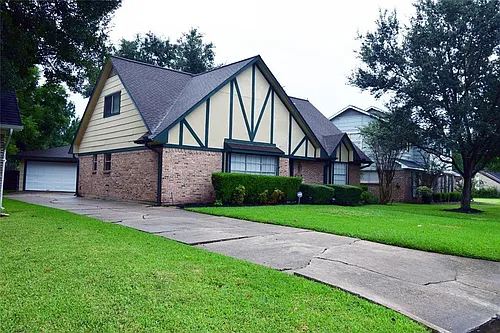 1806 Cedarwood Ct Photo 1