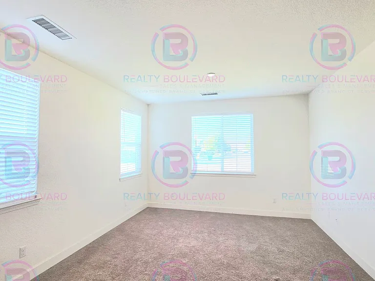 2561 Bridgetown Loop — Photo 13