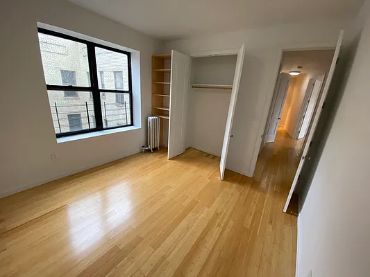 Rented by Reyes & Elsamad Real Estate Group | media 21