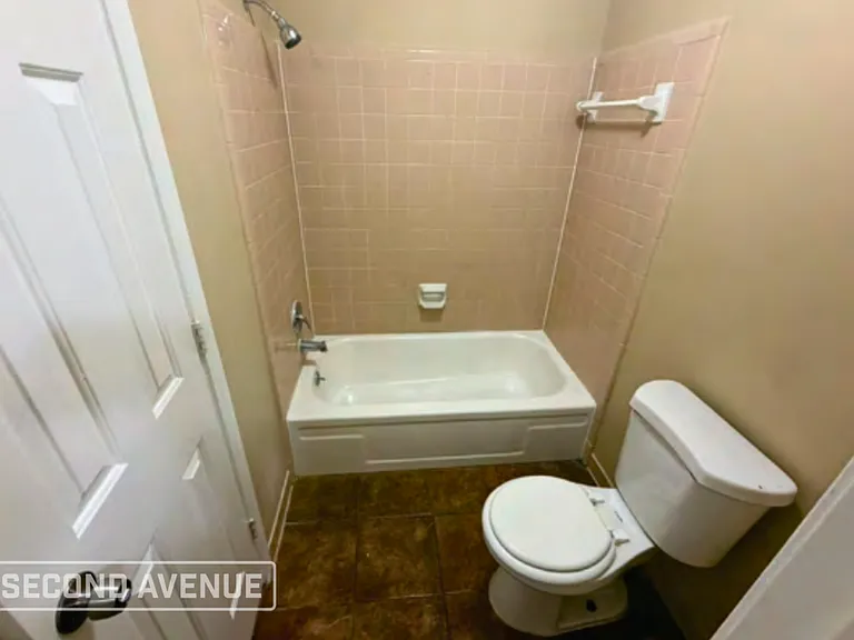 7146 Falls Hollow Cv — Photo 12