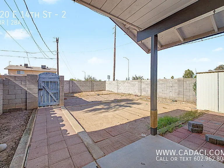 120 E 14th St #2 — Photo 28