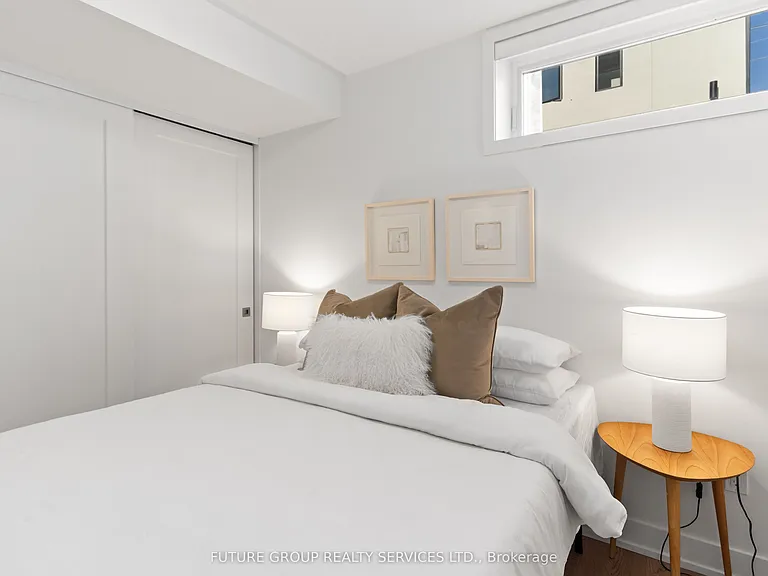 15 Acorn Ave #1 — Photo 18