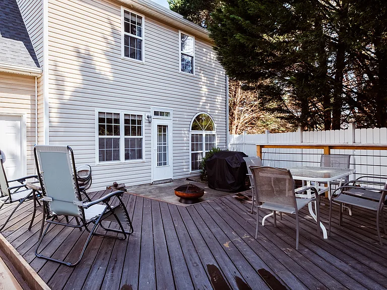 12304 Ilse Helene Ln — Photo 24
