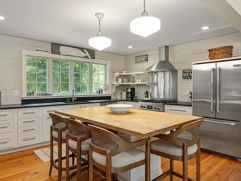 71 W Atlantic Ave — Photo 6