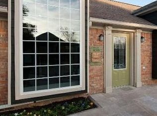 2455 Connecticut Ln, Dallas, TX 75214
