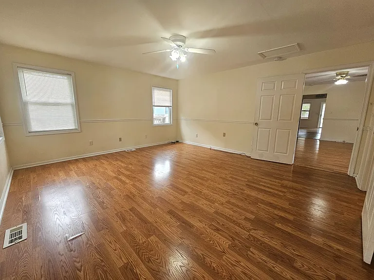 1133 Leland Cir — Photo 19