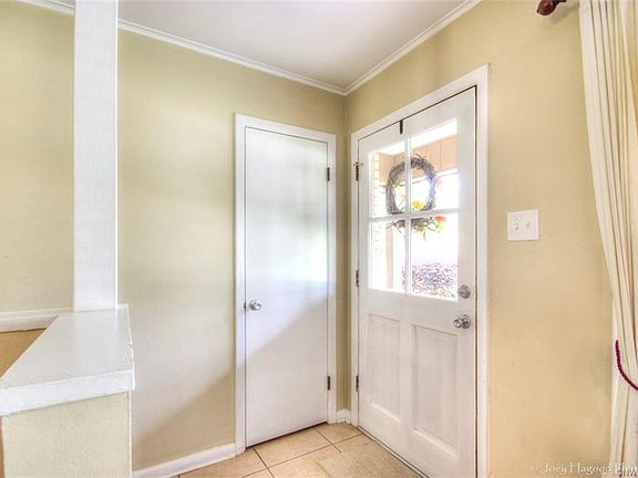 4th image of 342 Oriole Ln