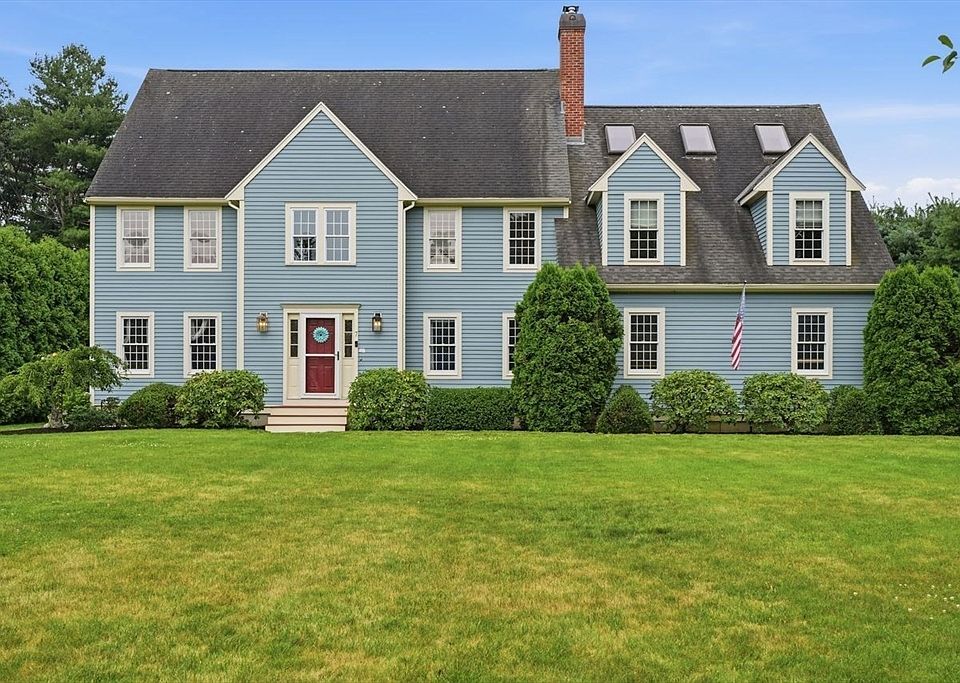 1st image of 7 Rising Sun Ln
